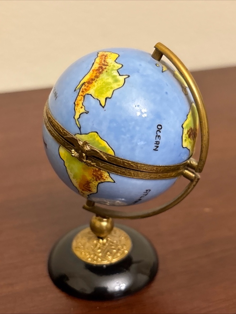 Vintage Limoges France Peint Main Porcelain Trinket Box Globe World Map w/ stand